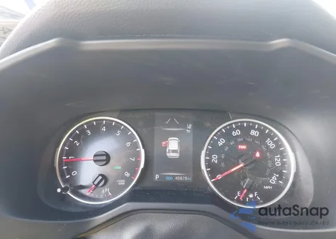 2021 Toyota Rav4 Xle Premium from USA, damaged, VIN 2T3C1RFV4MC103765